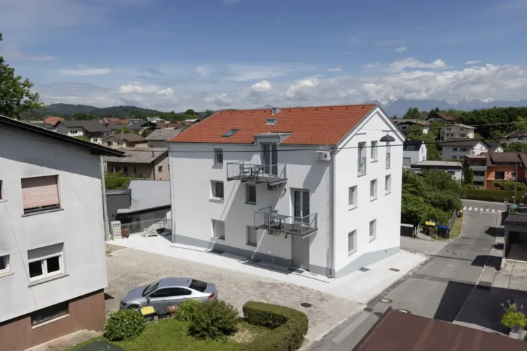Villa Andrea, apartments in a quiet villa in Ljubljana